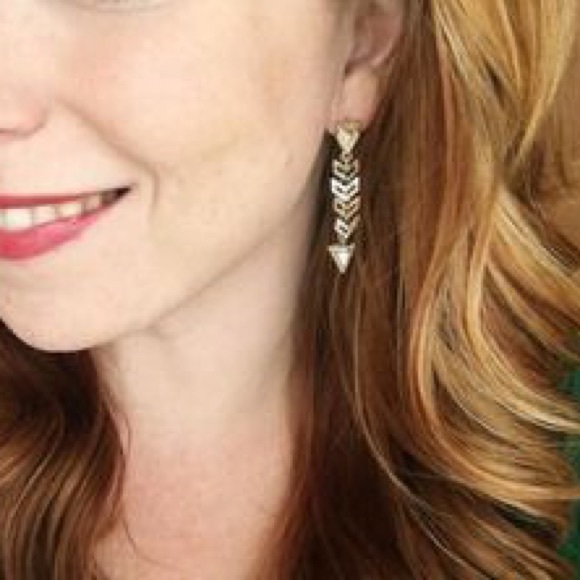 Portico Linear Drop earrings