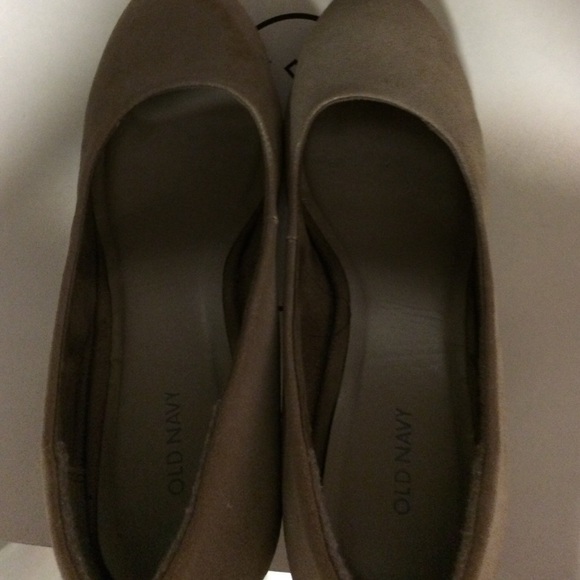 Old navy shoes