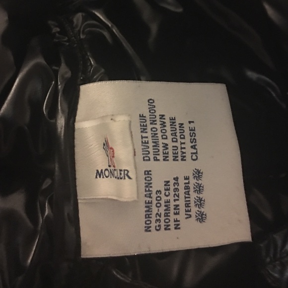 Moncler Down Jacket Size 6 Authentic with Logo - Picture 3 of 4