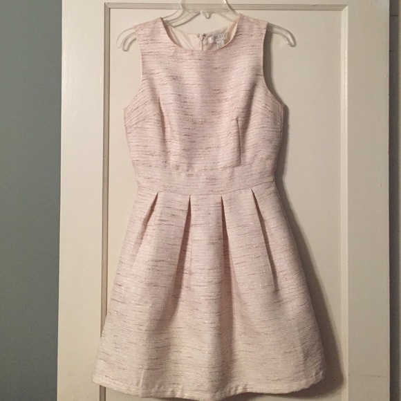 Dresses & Skirts - Forever 21 Dress