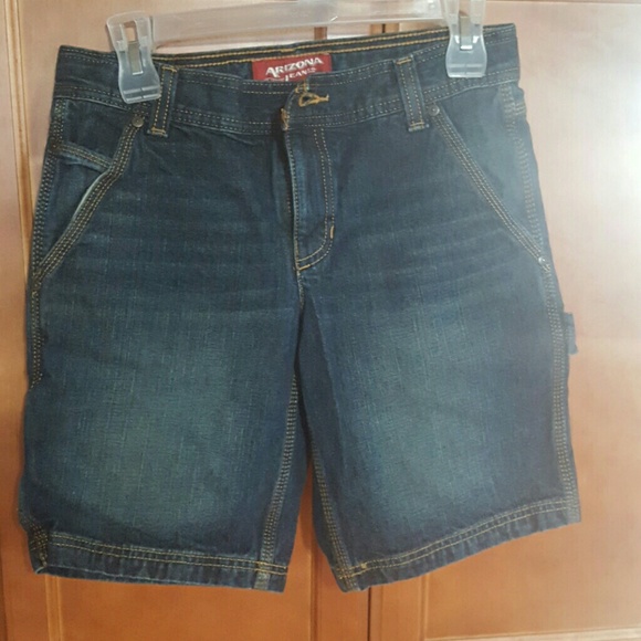 LIKE NEW ARIZONA SHORTS