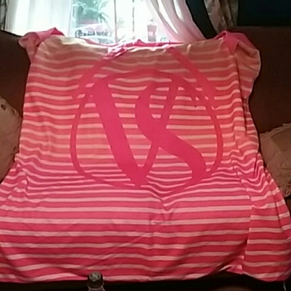 VICTORIA'S SECRET WATERPROOF BLANKET