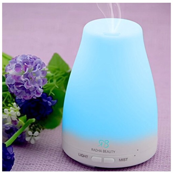 ❌SOLD❌BNIB Radha Beauty Essential Oil Diffuser