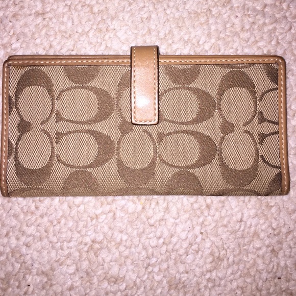 Authentic Coach Wallet