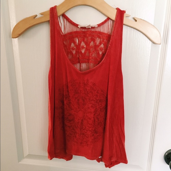 Red Crop Tank Top with Cute Back Pattern - Picture 2 of 2