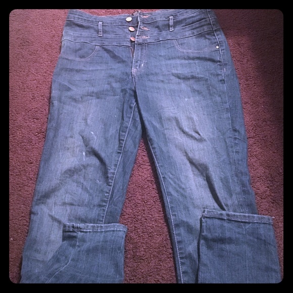 Charlotte Russe refuge jeans