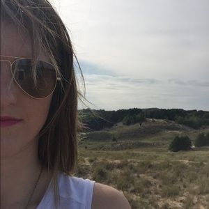 Meet your Posher, Melissa