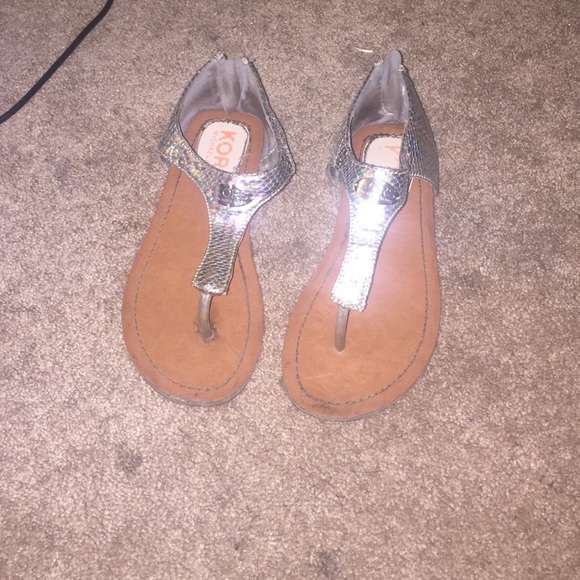 MK sandals