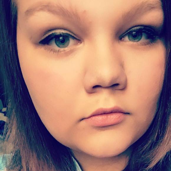Meet your Posher, Kylee