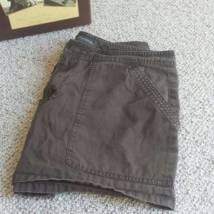 Banana Republic brown shorts size 8