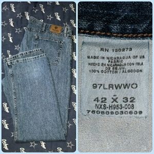 Mens Wrangler blue jeans