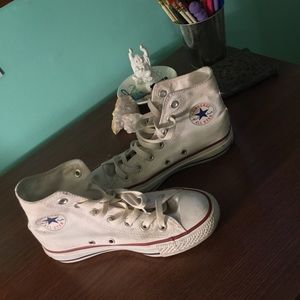 White High top Converse