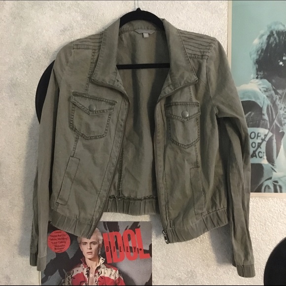 Army jacket🌸