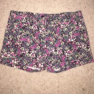 American Eagle Floral Midi Shorts
