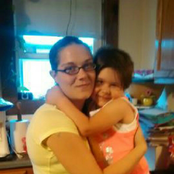 Meet your Posher, April - Picture 1 of 1