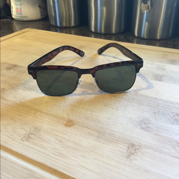 Ray bans