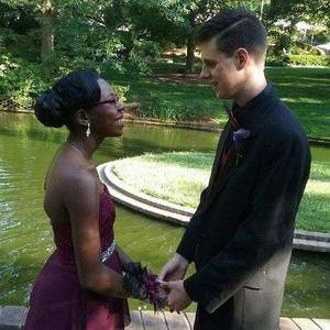 Meet your Posher, Aaron