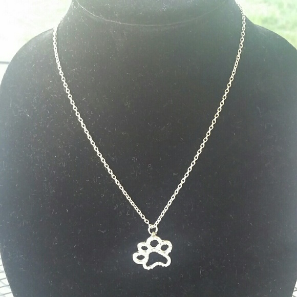 SALE! Beautiful paw print crystal necklace. - Picture 2 of 5