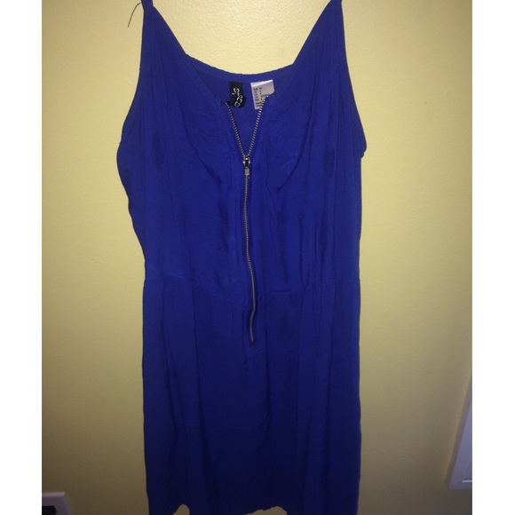Blue dress