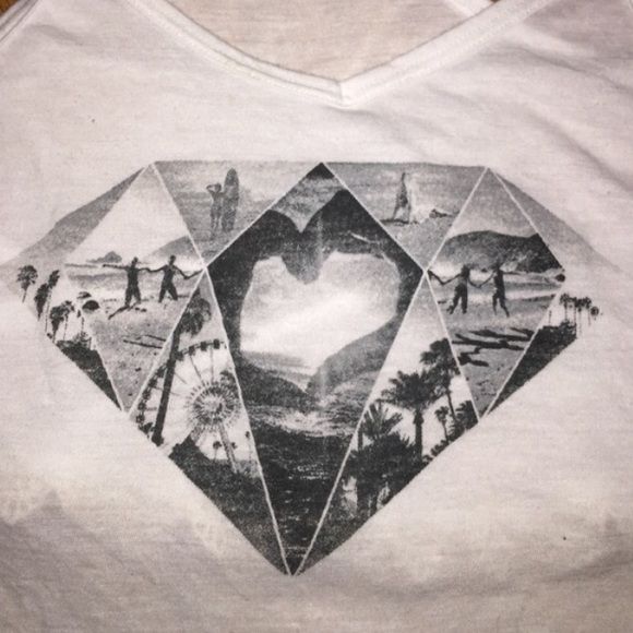 💎Graphic lace detail tank - Picture 3 of 4