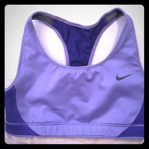 Nike DriFit sports bra size XS