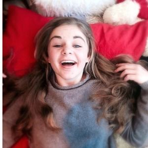 Meet your Posher, Talia