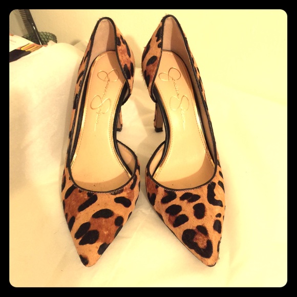Jessica Simpson Pointed Toe Pump