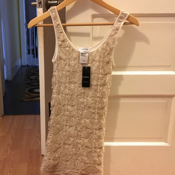 Bebe dress diamond lace with lining