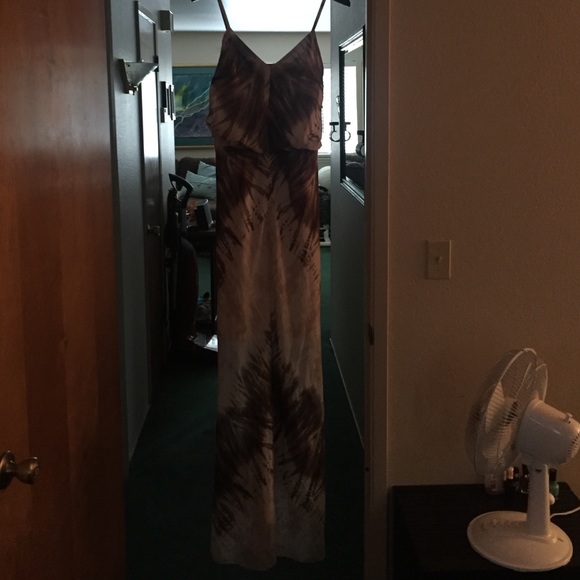 New with tags Vince Camuto maxi