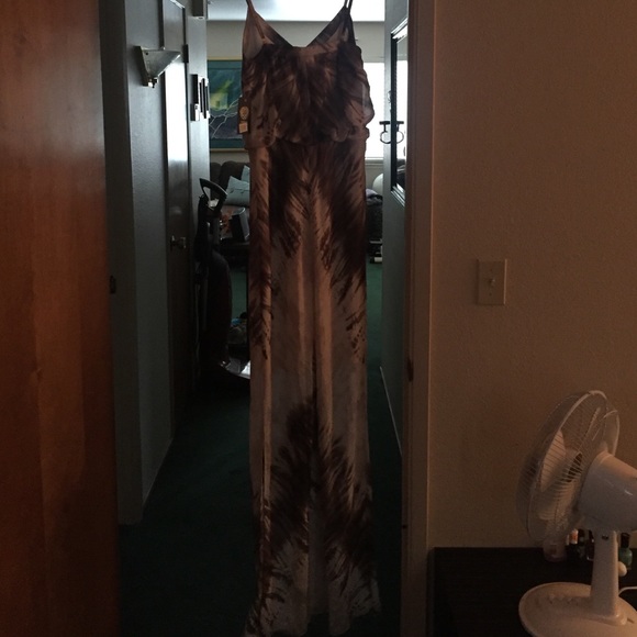 New with tags Vince Camuto maxi - Picture 2 of 3