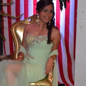 Meet your Posher, Maria