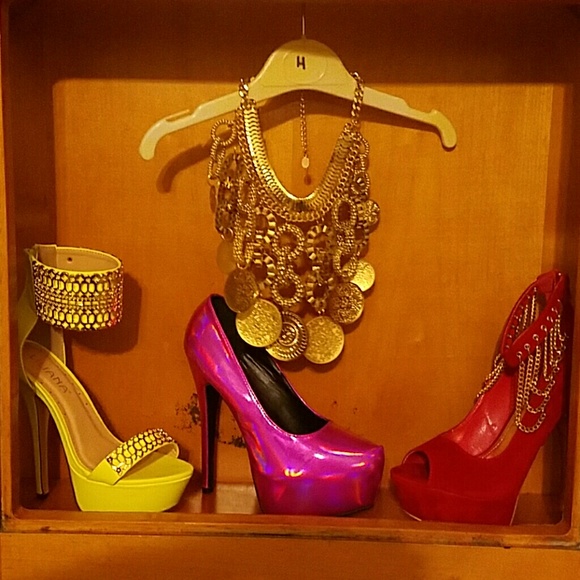 Lime Sequin Dress Hand Beaded w/ silver stones - Picture 4 of 4