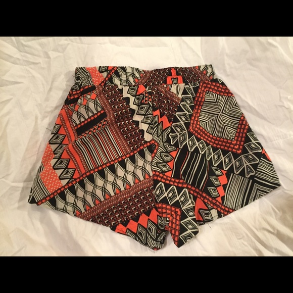 Cute flare shorts - Picture 2 of 4