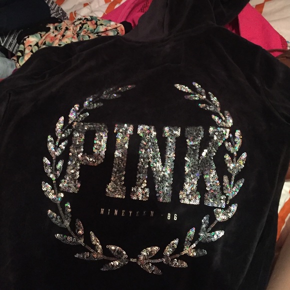 Vs PiNK velour hoodie