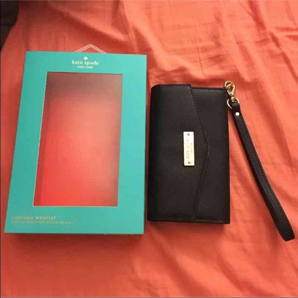 Kate spade saffiano wristlet nib