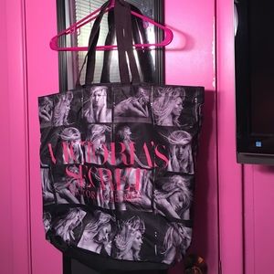 Victoria's Secret bombshell tote