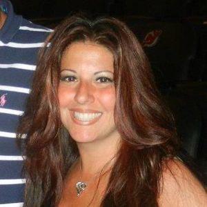 Meet your Posher, Nia