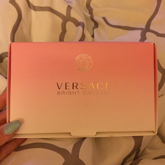 Versace sampler
