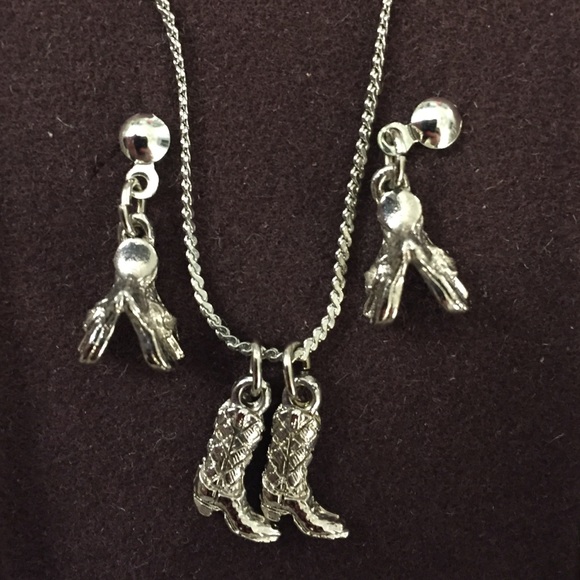 horse Western 16" silver boots & saddles set. - Picture 1 of 3