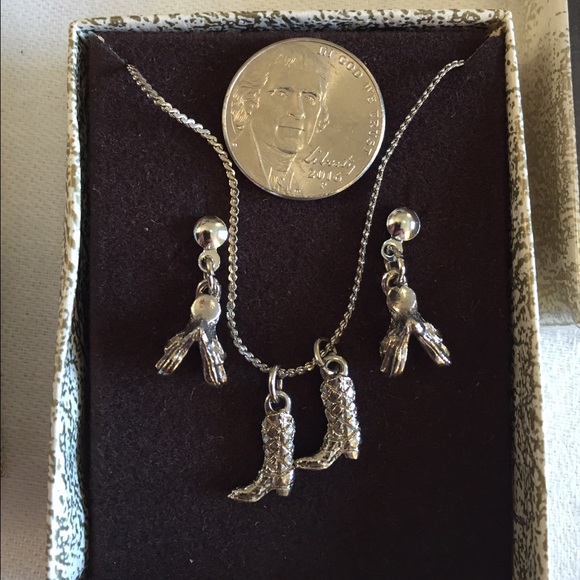 horse Western 16" silver boots & saddles set. - Picture 2 of 3