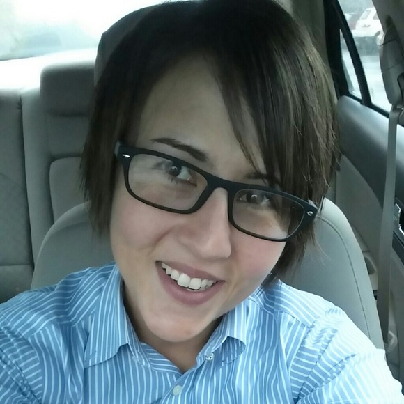 Meet your Posher, Toni