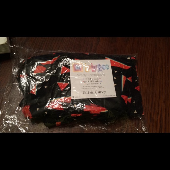 Lularoe tall and curvy watermelon leggings