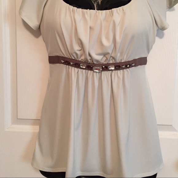 Evelyn Top with Beads and Grosgrain ribbon detail - Picture 3 of 4