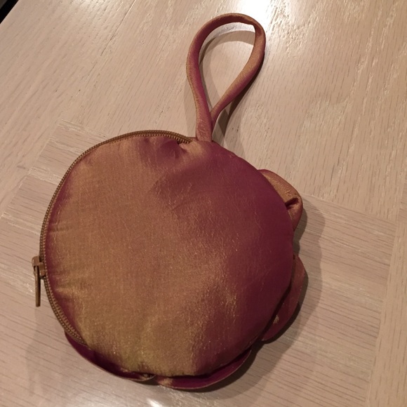 Iridescent Coin Purse - Picture 3 of 3