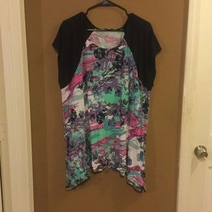 Tunic size is 22/24,