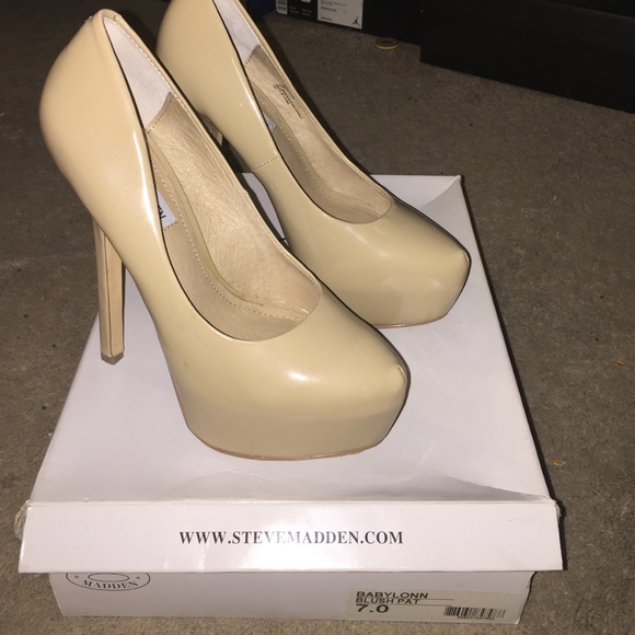 Steve Madden platform shoes