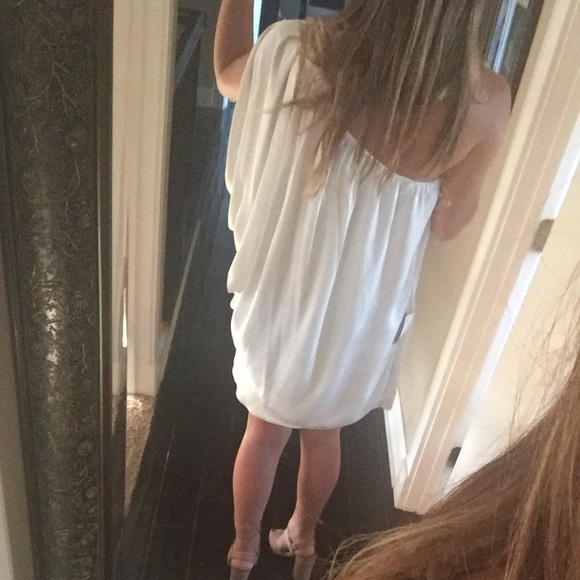 White one shoulder dress - Picture 2 of 3
