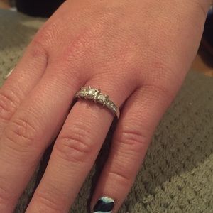 Princess cut diamond ring