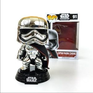 ✨Star Wars Captain Phasma Chrome Funko Pop✨