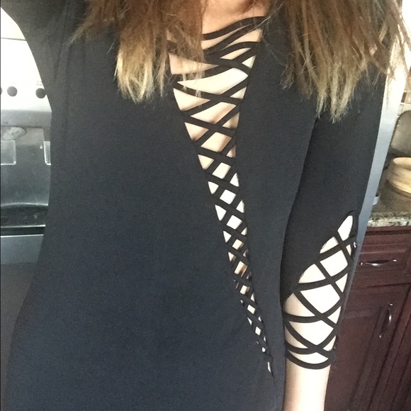 Black dress - Picture 1 of 3